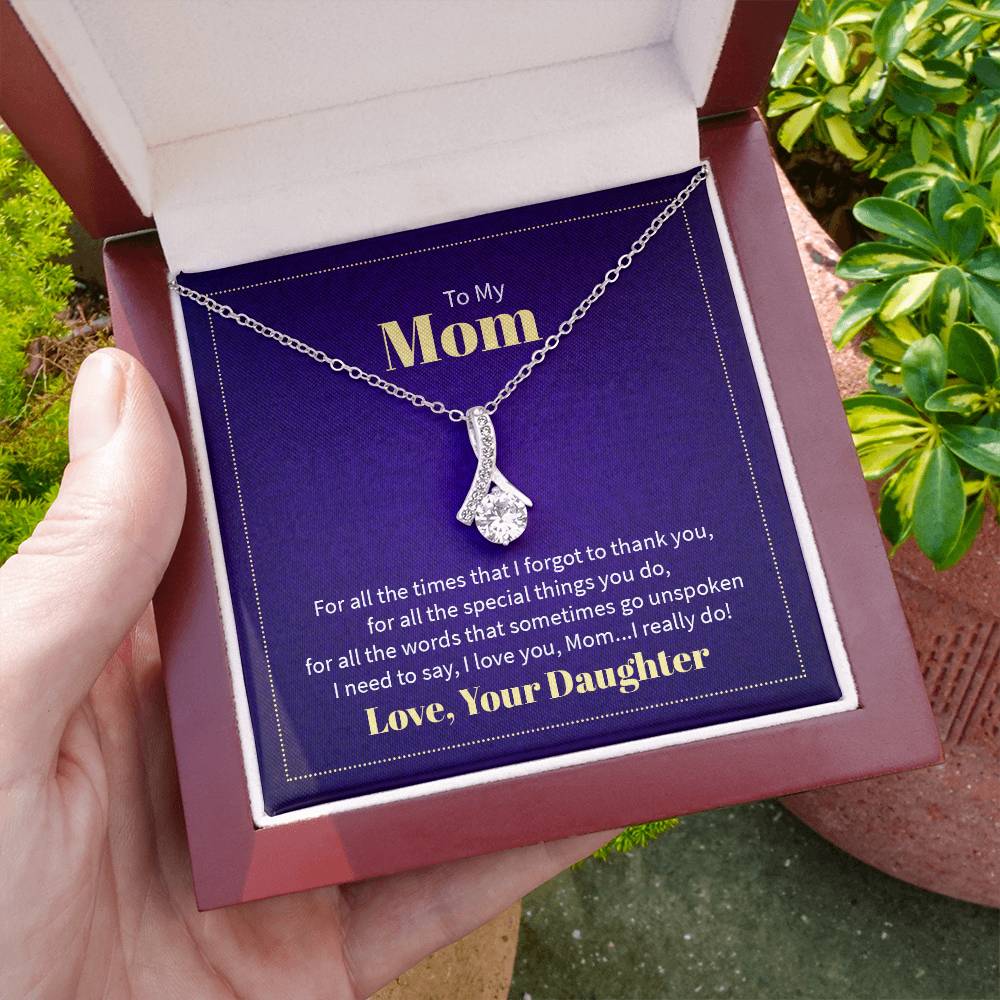 To My Mom Alluring Beauty Necklace